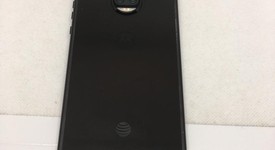Good
													Moto Z2 Force - AT&T, Black, 64 GB, photo 3 of 7