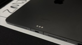 Mint
													Apple iPad Pro 11" (M4) 2024 - T-Mobile, Black, 256 GB, 8 GB, A2837, Standard Glass, photo 3 of 8