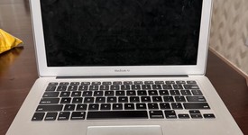 Good
													MacBook Air 2015 - 13" - Silver, 512 GB, 8 GB, photo 1 of 11