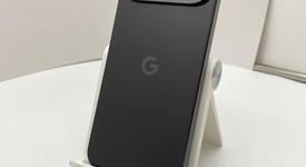 Good
													Google Pixel 9 - Unlocked, Obsidian, 128 GB, 12 GB, G2YBB, photo 3 of 6