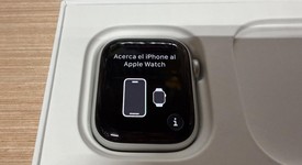 Fair
													Apple Watch Series 8 41mm - Unlocked, Silver, A2772 - Cellular, Aluminum, photo 2 of 5