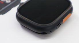 Mint
													Apple Watch Ultra 2 49mm - Unlocked, Black, A2986, photo 3 of 11