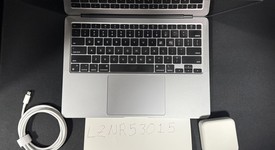 Good
													MacBook Air 2020 - 13" - Apple M1, Gray, 256 GB, 8 GB, photo 1 of 15