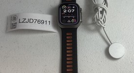 Good
													Apple Watch Ultra 49mm - Unlocked, Titanium, A2622, photo 5 of 14