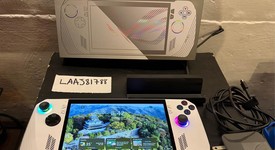 Mint
													Asus ROG Ally 7" - Z1 Extreme, White, 512 GB, 16 GB, Ryzen Z1 Extreme, photo 2 of 6