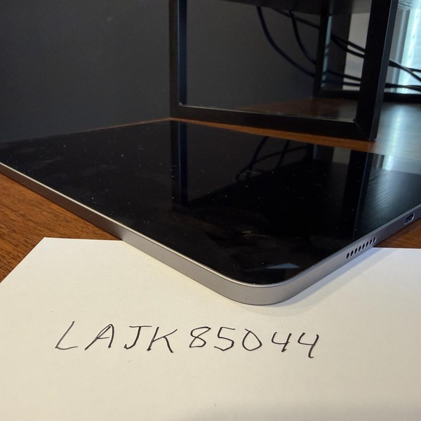 Apple iPad Pro 11 inch 4th Gen 2022 - Wi-Fi, 512 GB, Gray