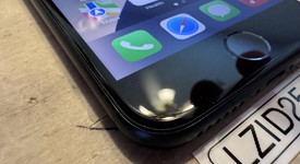 Fair
													Apple iPhone SE 3rd Gen 2022 - T-Mobile, Midnight, 64 GB, A2595, photo 2 of 10