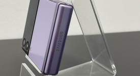 Mint
													Samsung Galaxy Z Flip3 5G - T-Mobile, Lavender, 256 GB, 8 GB, SM-F711U, photo 2 of 9