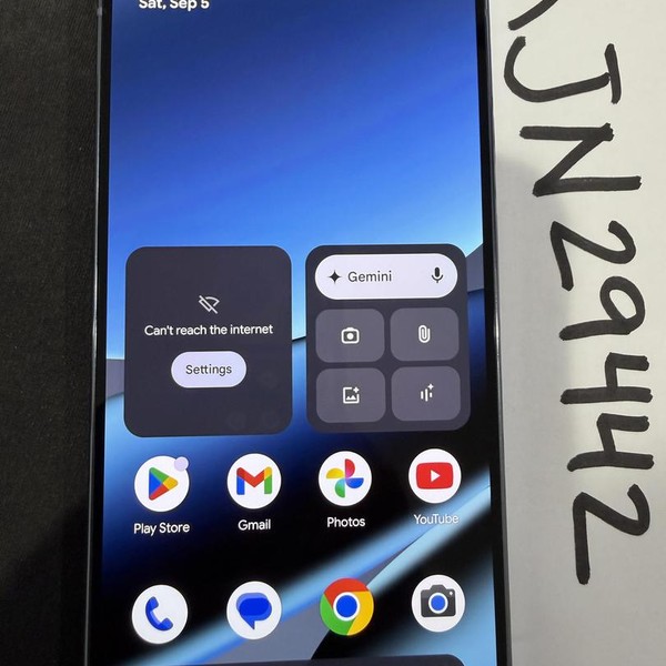 Google Pixel 10 Pro XL - Unlocked, 256 GB, Moonstone, GUL82
