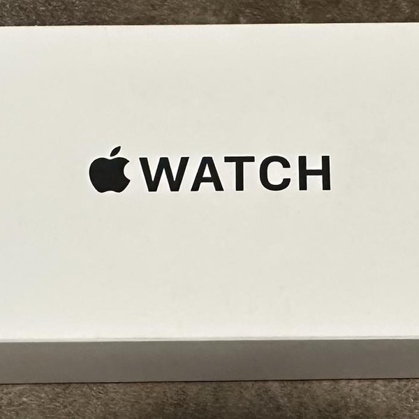 Apple Watch SE 3rd Gen 40mm - Starlight, A3324 - GPS
