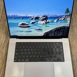 Good MacBook Pro 2021 - 16 inch - 1 TB, Gray, 32 GB, Apple M1 Max