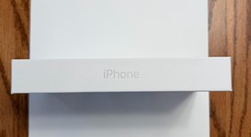 New
													Apple iPhone 17 Pro Max - Unlocked, Silver, 256 GB, A3257, photo 2 of 3