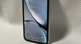 Mint
													Apple iPhone Xr - Unlocked, White, 64 GB, A1984, photo 4 of 7