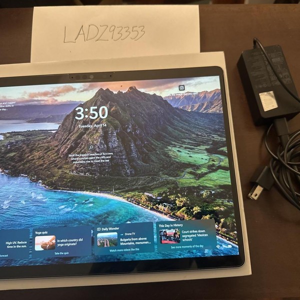 Microsoft Surface Pro X - 128 GB, Platinum, 8 GB, Microsoft SQ 1, Wi-Fi Only