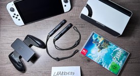 Mint
													Nintendo Switch - OLED - White, 64 GB, photo 1 of 14