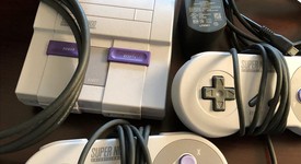 Mint
													Nintendo Super NES Classic, photo 1 of 4