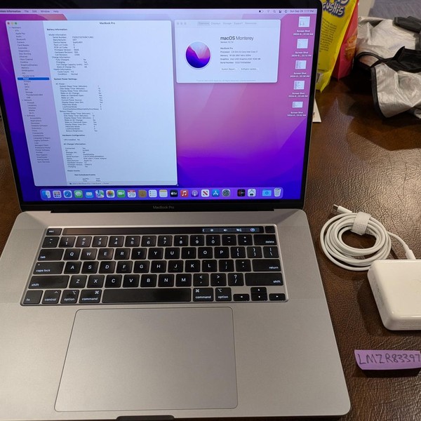 MacBook Pro 2019 - 16 inch - 512 GB, Gray, 16 GB, Intel Core i7