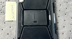 Good
													Apple iPad Mini 6th Gen - Unlocked, Starlight, 64 GB, A2568, photo 4 of 7