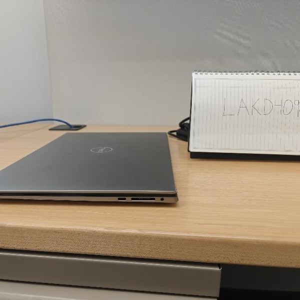 Dell Precision 5570 - 512 GB, Titan Gray, 32 GB, Intel Core i7, UHD+ Plus