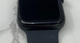 Fair
													Apple Watch Series 6 44mm - Unlocked, Gray, A2294 - Cellular, Aluminum, photo 2 of 6