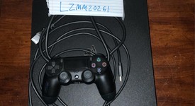 Good
													PlayStation 4 Pro - Black, 1 TB, Standard, photo 3 of 5