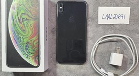 Good
													Apple iPhone Xs Max - Unlocked, Gray, 512 GB, A1921, photo 3 of 5