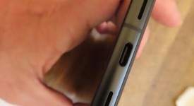 Mint
													Google Pixel 8a - Verizon, Obsidian, 128 GB, 8 GB, G8HHN, mmWave 5G, photo 4 of 7