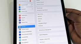 Good
													Apple iPad Air 4th Gen - Unlocked, Sky Blue, 64 GB, A2324, photo 4 of 10