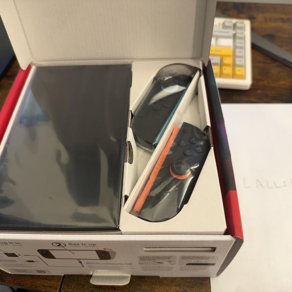 Nintendo Switch 2 - Red & Blue, Standard