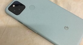 Good
													Google Pixel 5 - Unlocked, Sage, 128 GB, 8 GB, GD1YQ, photo 4 of 8