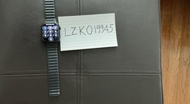 Mint
													Apple Watch Series 10 46mm - Unlocked, Black, A3003 - Cellular, Aluminum, photo 2 of 9