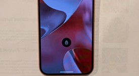 Mint
													Google Pixel 9 - Unlocked, Peony, 128 GB, 12 GB, G2YBB, photo 4 of 10