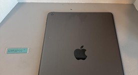 Fair
													Apple iPad 9th Gen - Wi-Fi, Gray, 64 GB, A2602, photo 3 of 6