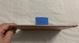 Good
													Apple iPad Pro 9.7" - AT&T, Rose Gold, 128 GB, A1674, photo 4 of 11