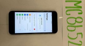 Mint
													Apple iPhone SE 3rd Gen 2022 - Unlocked, Midnight, 64 GB, A2595, photo 1 of 8