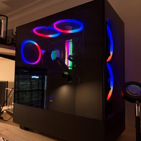 Custom Gaming PC