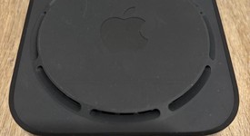 Good
													Apple TV 4k 1st Gen (2017) - 32 GB, photo 3 of 8