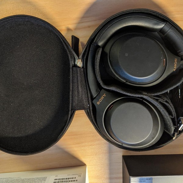 Sony WH-1000XM4 - Black