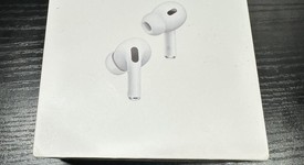 Used
													Apple AirPods Pro 2nd Gen - Lightning, photo 4 of 7