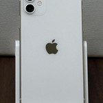 Good Apple iPhone 11 - Unlocked, 128 GB, White, A2111