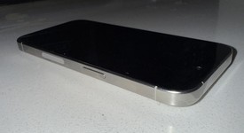 Mint
													Apple iPhone 15 Pro - Unlocked, White, 128 GB, A2848, photo 4 of 5