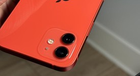 Good
													Apple iPhone 12 - Unlocked, Red, 128 GB, A2172, photo 4 of 6