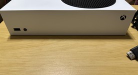Mint
													Xbox Series S (2020) - White, 512 GB, photo 4 of 4