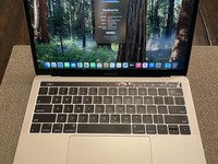 MacBook Pro 2018 (With Touch Bar) - 13"