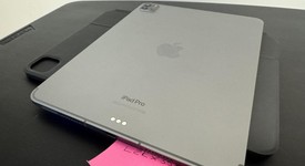 Mint
													Apple iPad Pro 11" 4th Gen 2022 - Unlocked, Gray, 128 GB, photo 5 of 10