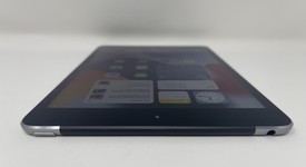 Mint
													Apple iPad Mini 4 - Unlocked, Gray, 64 GB, photo 4 of 6