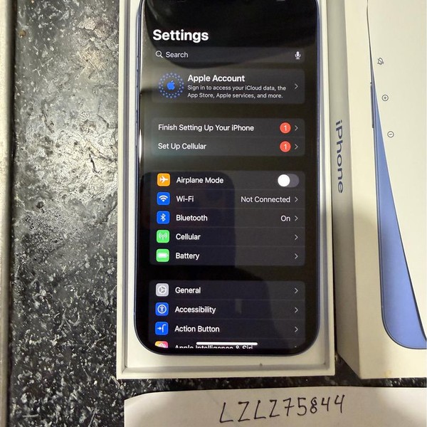 Apple iPhone 16 - Verizon, 256 GB, Ultramarine, A3081