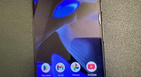 Mint
													Google Pixel 9 - Unlocked, Obsidian, 256 GB, 12 GB, G2YBB, photo 4 of 7