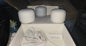 Good
													Google Nest WiFi Mesh Router - Snow, 1 Router, 2 Nest Points, photo 4 of 4