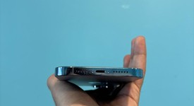 Good
													Apple iPhone 13 Pro Max - AT&T, Sierra Blue, 128 GB, A2484, photo 5 of 6